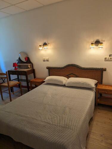 Chambre confortable climatisée - Auberge des Pins, Aubenas